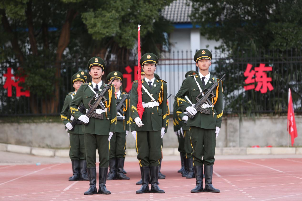 不忘初心砥砺行,同心共筑强校梦—欧宝电竞首页有限公司举办十周年庆典活动